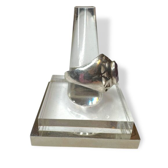 Vintage Sterling Silver Ring Amethyst Size 8.25 - Picture 3 of 8